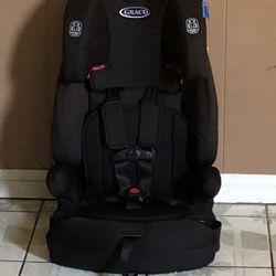 LIKE NEW GRACO TRANZITIONS ALL IN ONE CONVERTIBLE CAR SEAT 3 IN 1
