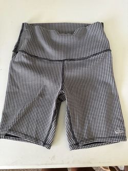 Alo shorts small