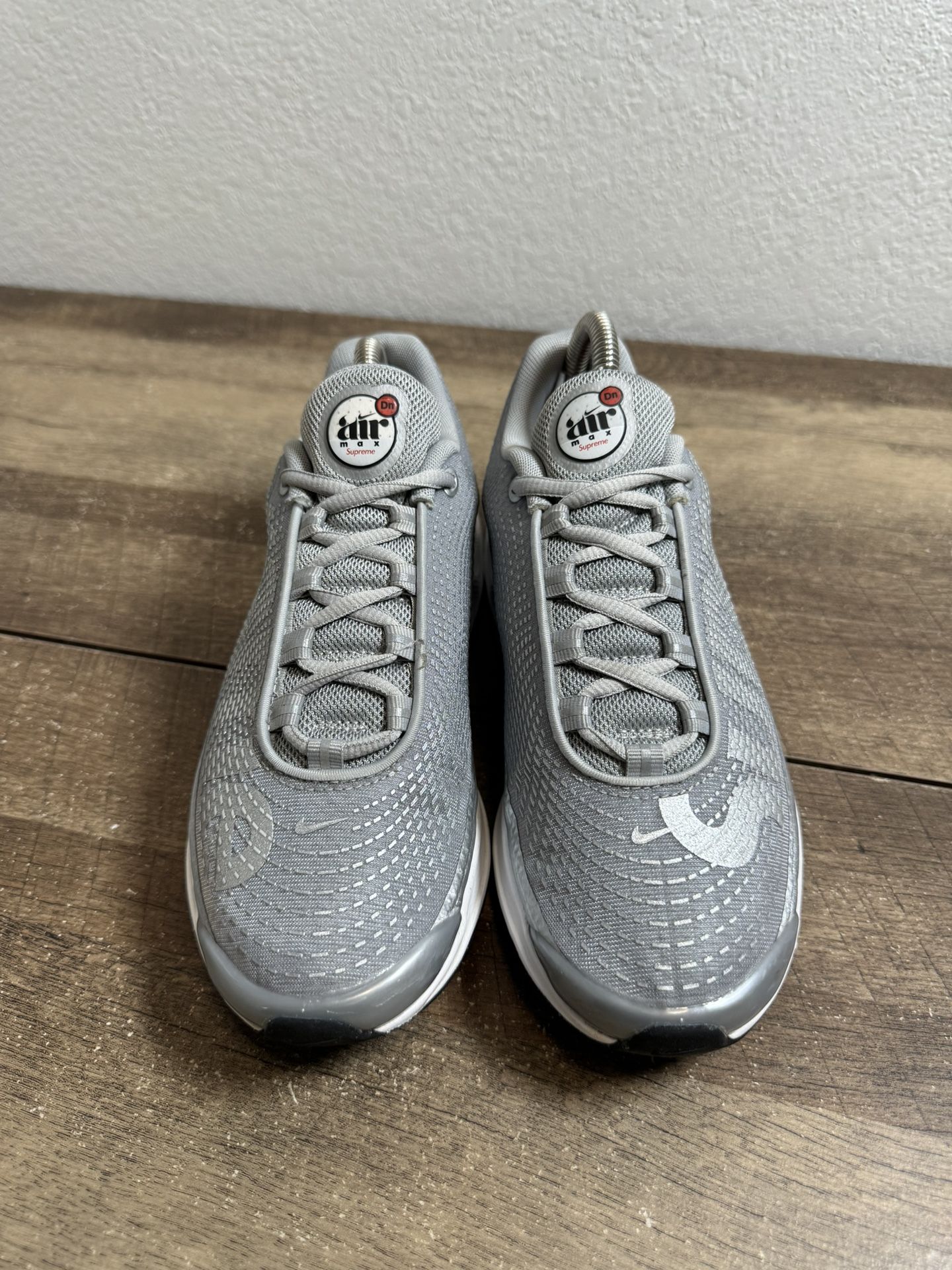 Supreme x Nike Air Max DN Silver Bullet Friends & Family  display picture 1