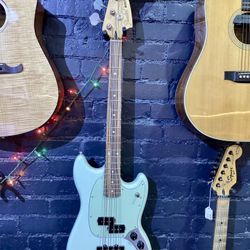 Fender Mustang Bass MIM