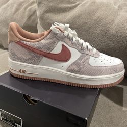 Nike AF 1 Size 11   New In Box 