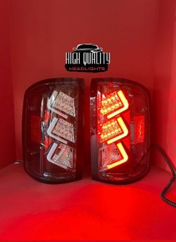 GMC Sierra 2014-2018 tail lights