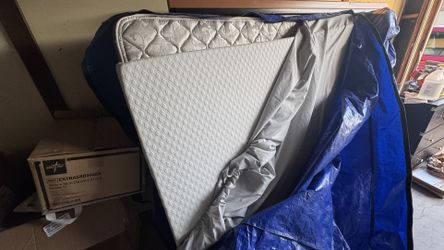 Queen Mattress And Frame Bed Set