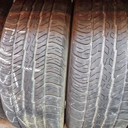 Pair of 2 Dunlop tires 225/65/r17 ‼️ free instalation ‼️