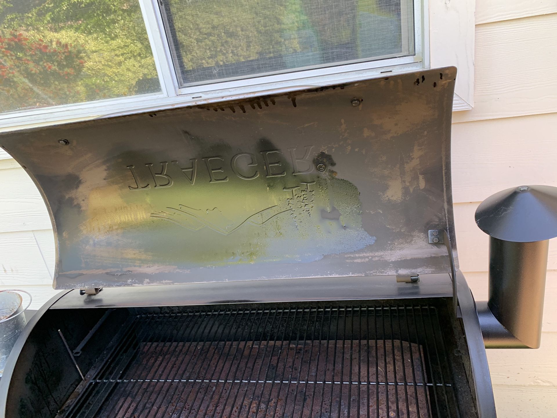 Traeger Pellet Grill TFB65LZB for Sale in Houston, TX OfferUp
