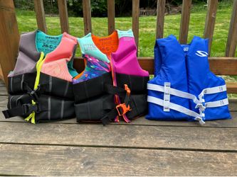 Youth life jackets