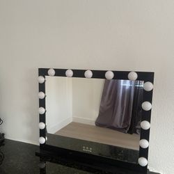 Vanity Mirror 