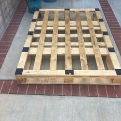 Large Wood Pallet