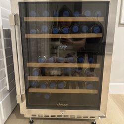 Dacor HWC242L 23.5 Inch 45 Bottles Wine Fridge Refrigerator 