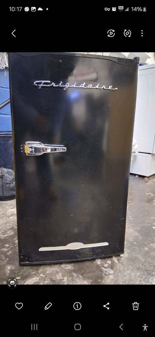 Mini FRIDGe