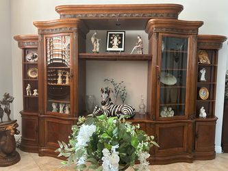 Wall Unit