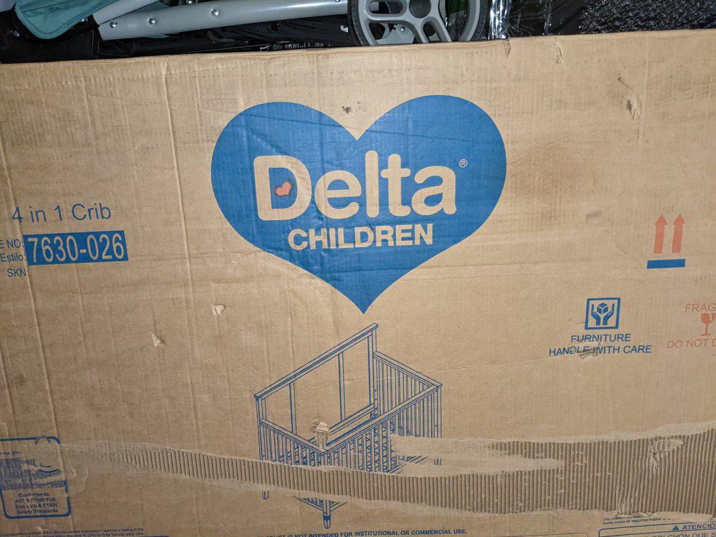 Delta 4 In 1 Crib