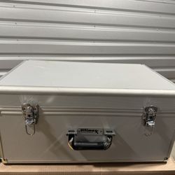Ultimax Aluminum Case 