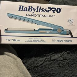 Babylisspro  Hair Iron 
