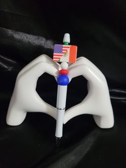 Mexican American flag pen