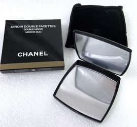 SALE! Authentic CHANEL Compact Double-Sided Mirror - Shipping Only for Sale  in Los Angeles, CA - OfferUp