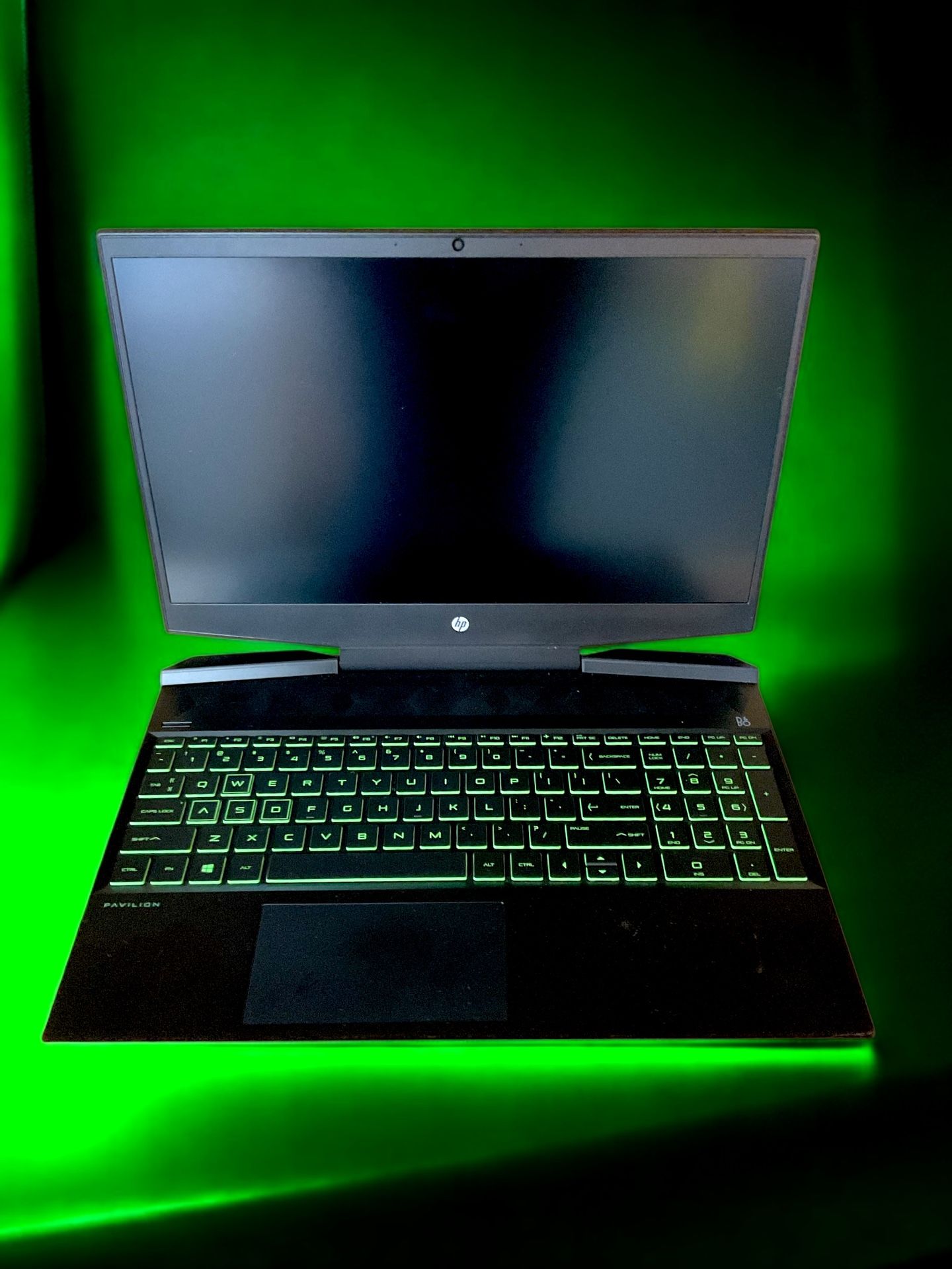 HP PAVILION LAPTOP WITH CHARGER