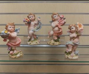 4pc _ Angels Figurine set - $34.99 ( NEW ) resin. Home Decoration