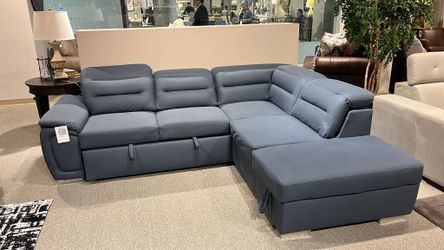 Platiyana Sectional Seating Set - 3-Piece Sectional with Adjustable Headrests Pull-out Bed and Right Chaise with Storage Ottoman