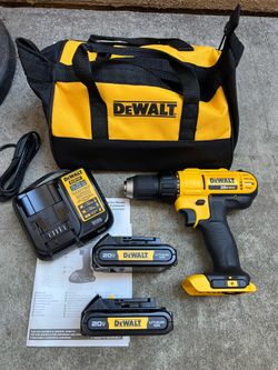 DEWALT 20V MAX Cordless 1/2 in. Drill/Driver, (2) 20V 1.3Ah Batteries, Charger and Bag