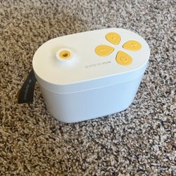Medela Pump In Style breast Pump 
