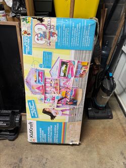 KidKraft Ultimate Slumber Party Mansion Dollhouse