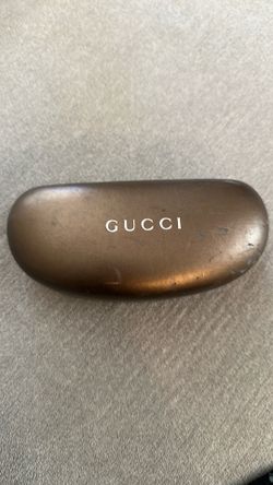 Woman Gucci sunglasses