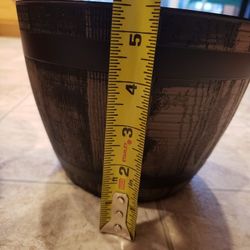 Plastic Planter/Pots