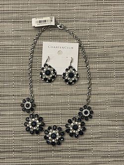 BRAND NEW Blue Sapphire And Diamond Necklace And Earring Set 