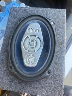 Pair Of Speakers 6x9