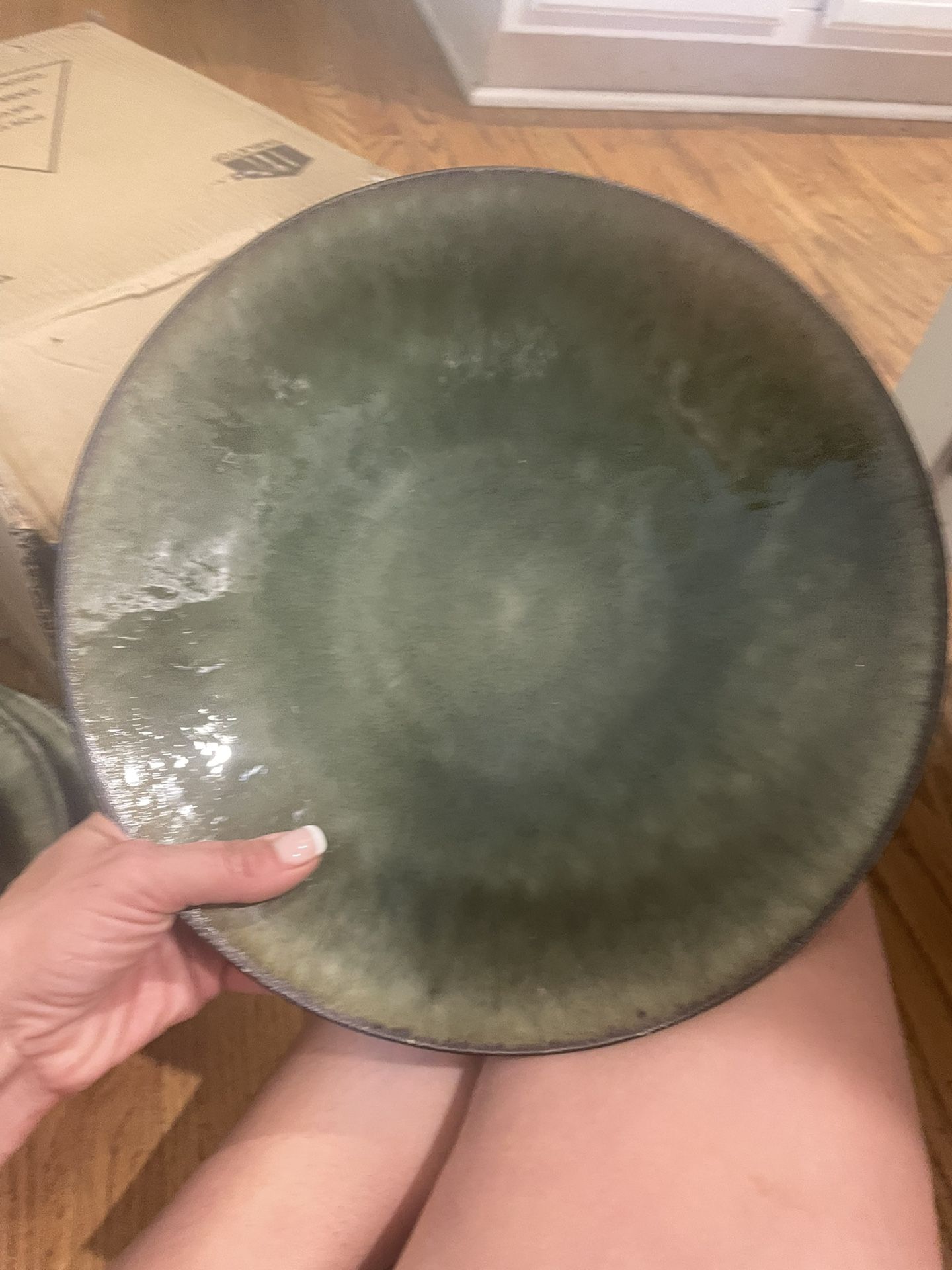 Crate And Barrel Dishes Set