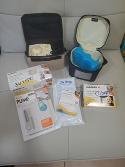 Medela Breastfeeding Essentials Bundle