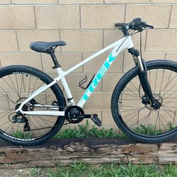 Trek Marlín 5 29er Mountain Bike 🚵‍♀️