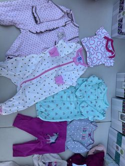 Newborns clothes