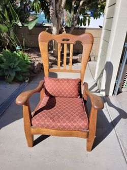 Antique 20th Century Solid Wood Chair