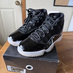 Air Jordan 11 Retro "Cool Grey" US 8.5 Deadstock (DS