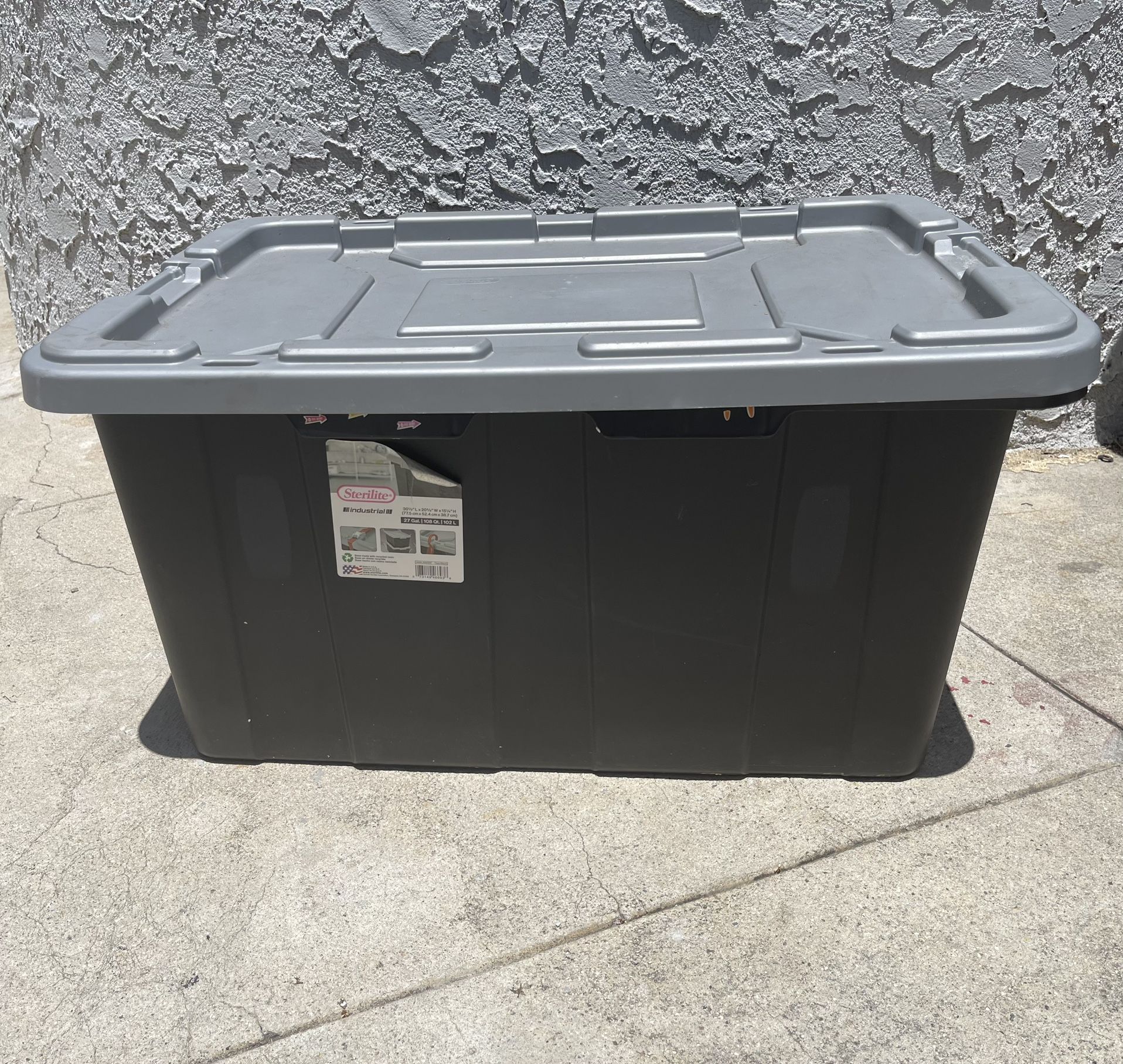 BLACK &GREY Tote - Container $25.00