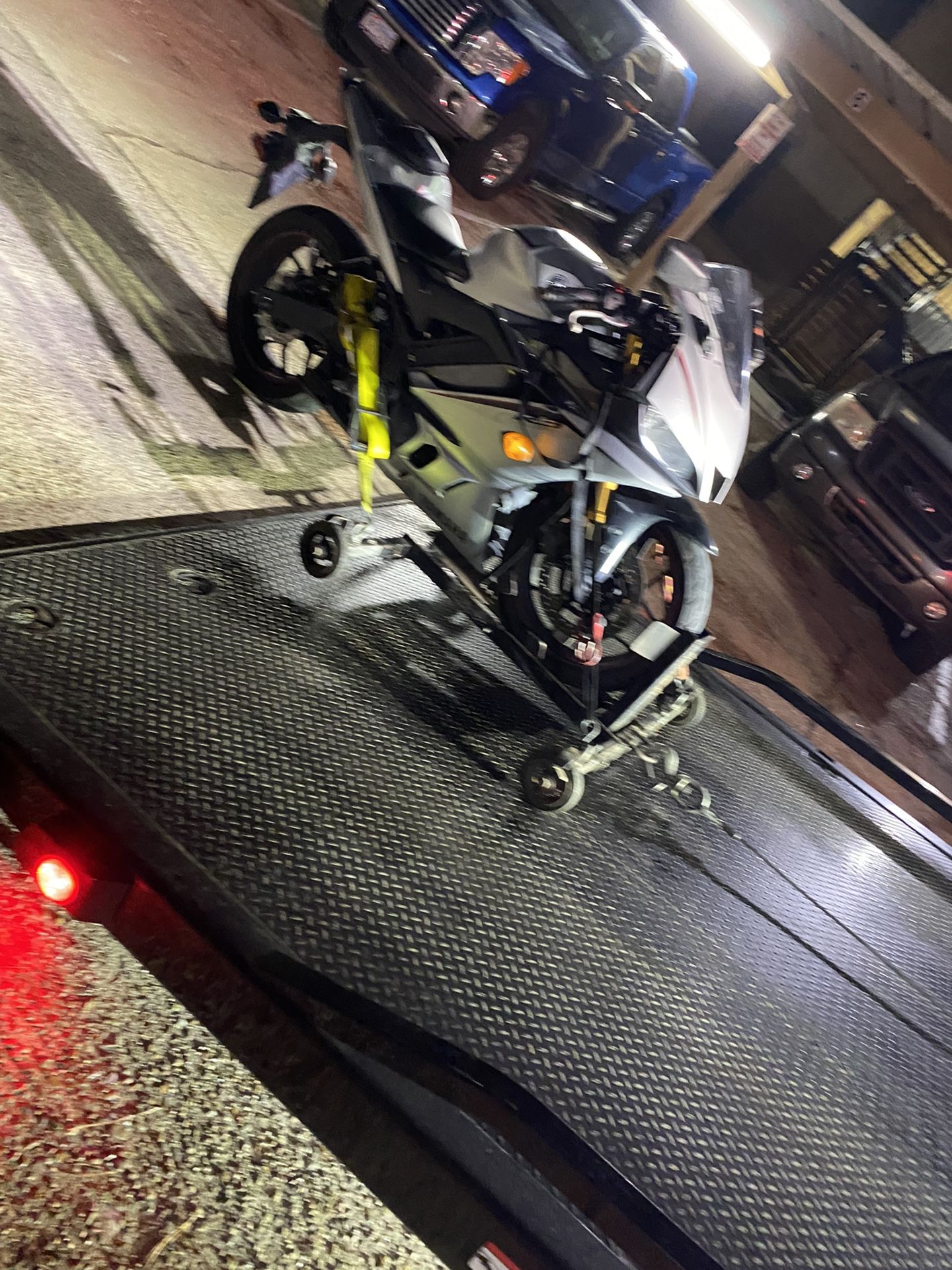 2021 Yamaha R3