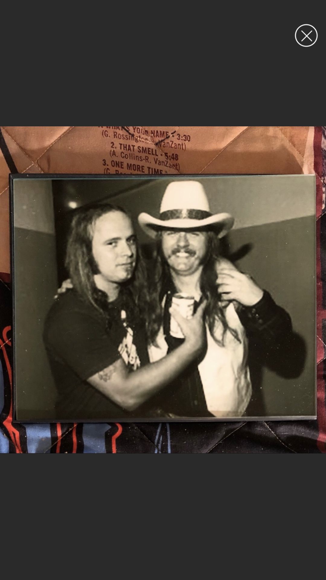 Ronnie Van Zant LYNYRD SKYNYRD With Brother Donnie 1977 8X10 Framed Photo 