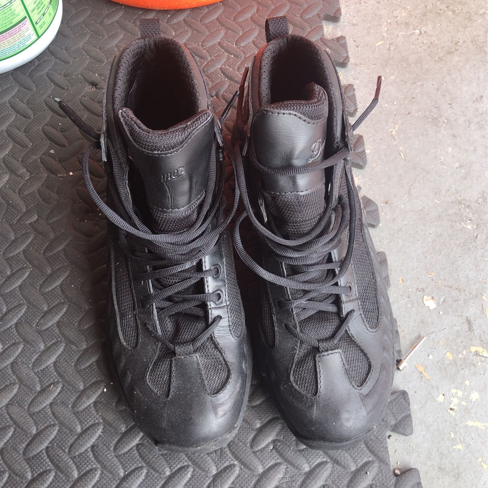 Work Boots Size 11