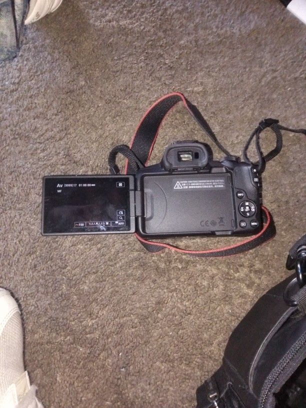 Cannon Camera EOS  R50 