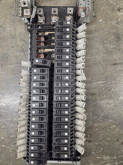 GE GFCI breaker bolt on