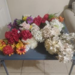 Artificial Flowers 💐
