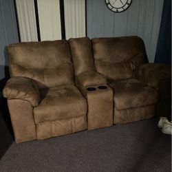 Recliner Loveseat 