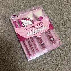 Hello Kitty Makeup Brushes