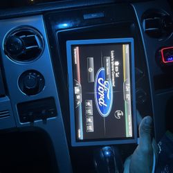 Ford F150 Stereo Screen