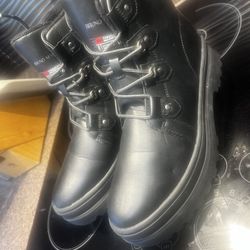 SNOW / Cold Weather, NEW, waterproof, Thinsulate, keep you warm and dry, did I say NEW, size 11 $59