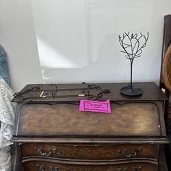 Free Desk 