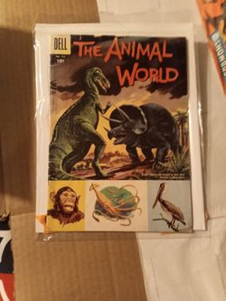 Dell The Animal World #718 Vintage Comic Dinosaur Cover 10¢ Golden Age