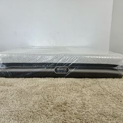 King Beautyrest Black Mattress (Delivery Is Available) 